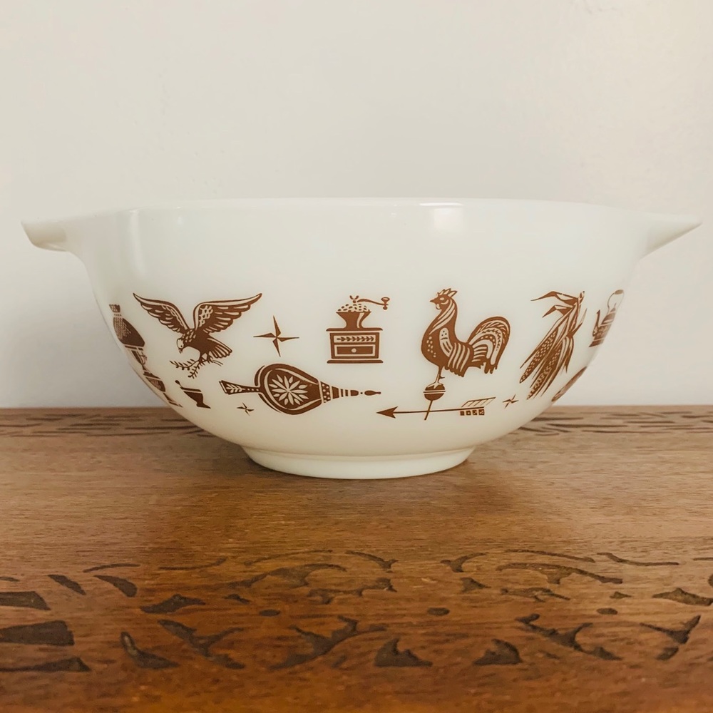 ❌Sold Vintage Pyrex Early American Cinderella Bowl - Picture 5 of 12